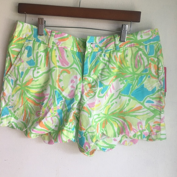 Lilly Pulitzer Pants - Lily Pulitzer Buttercup Scalloped Shorts Size 8